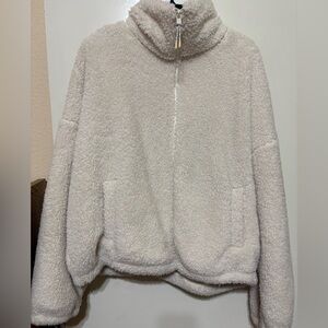 American Eagle Sherpa Hugable Sz Medium Zip Up Teddy Jacket